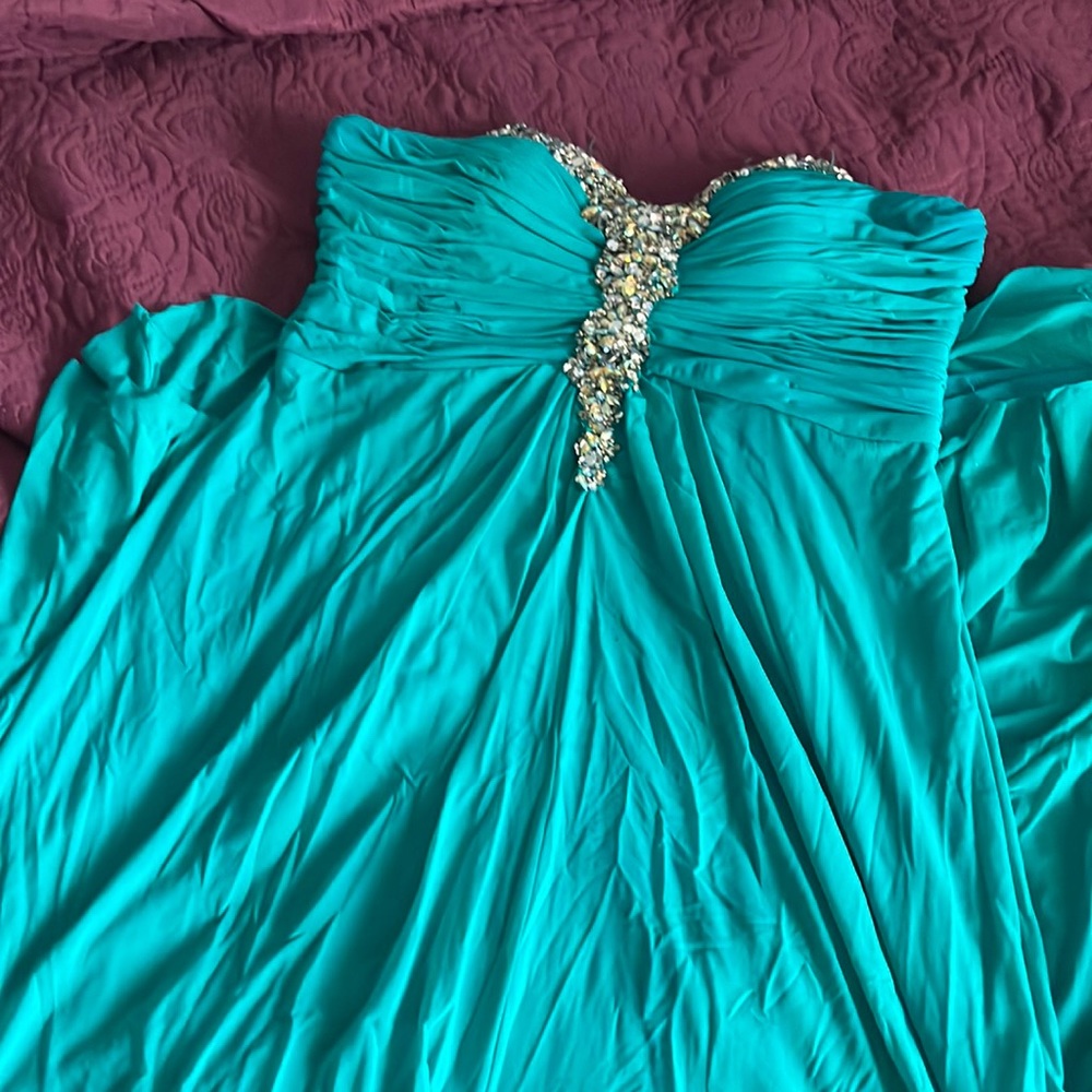 Elegant teal blue floor length dress